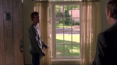 Saul visits Jesse at his new house.