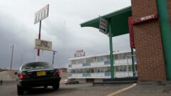 Saul arrives at the Crossroads Motel